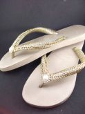 chinelo strass